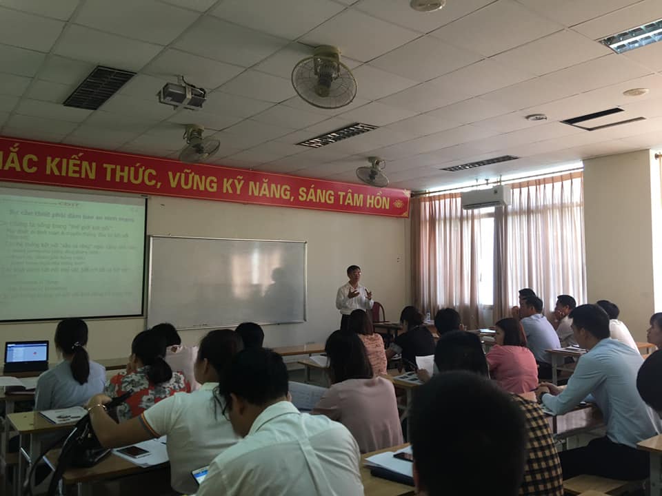 Khai giảng khóa đào tạo chuyên sâu về ứng dụng Công nghệ thông tin và An toàn thông tin mạng tại Thái Bình